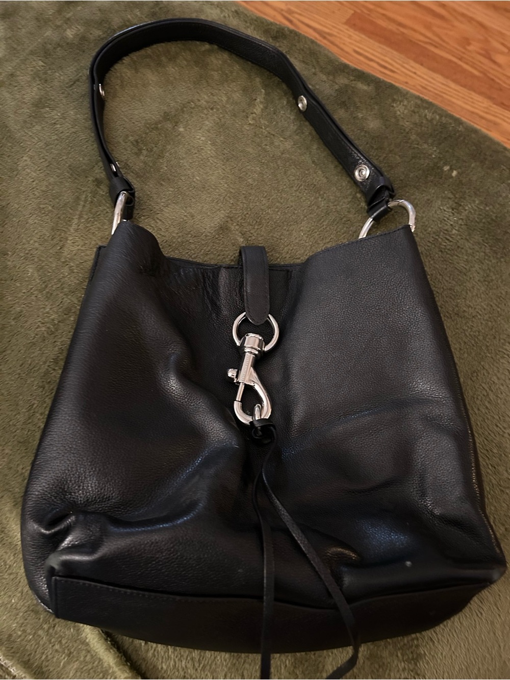 Rebecca Minkoff Black Leather Megan Small Feed Bag / Shoulder Bag
